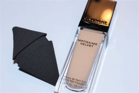 givenchy mattisime velvet makeup blender|Givenchy Matissime Velvet Foundation Review – Before & After.